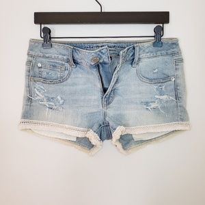 NWOT American Eagle Distressed Denim Jeans Fringe